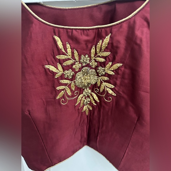 Indian Lehenga Dress - Picture 10 of 16